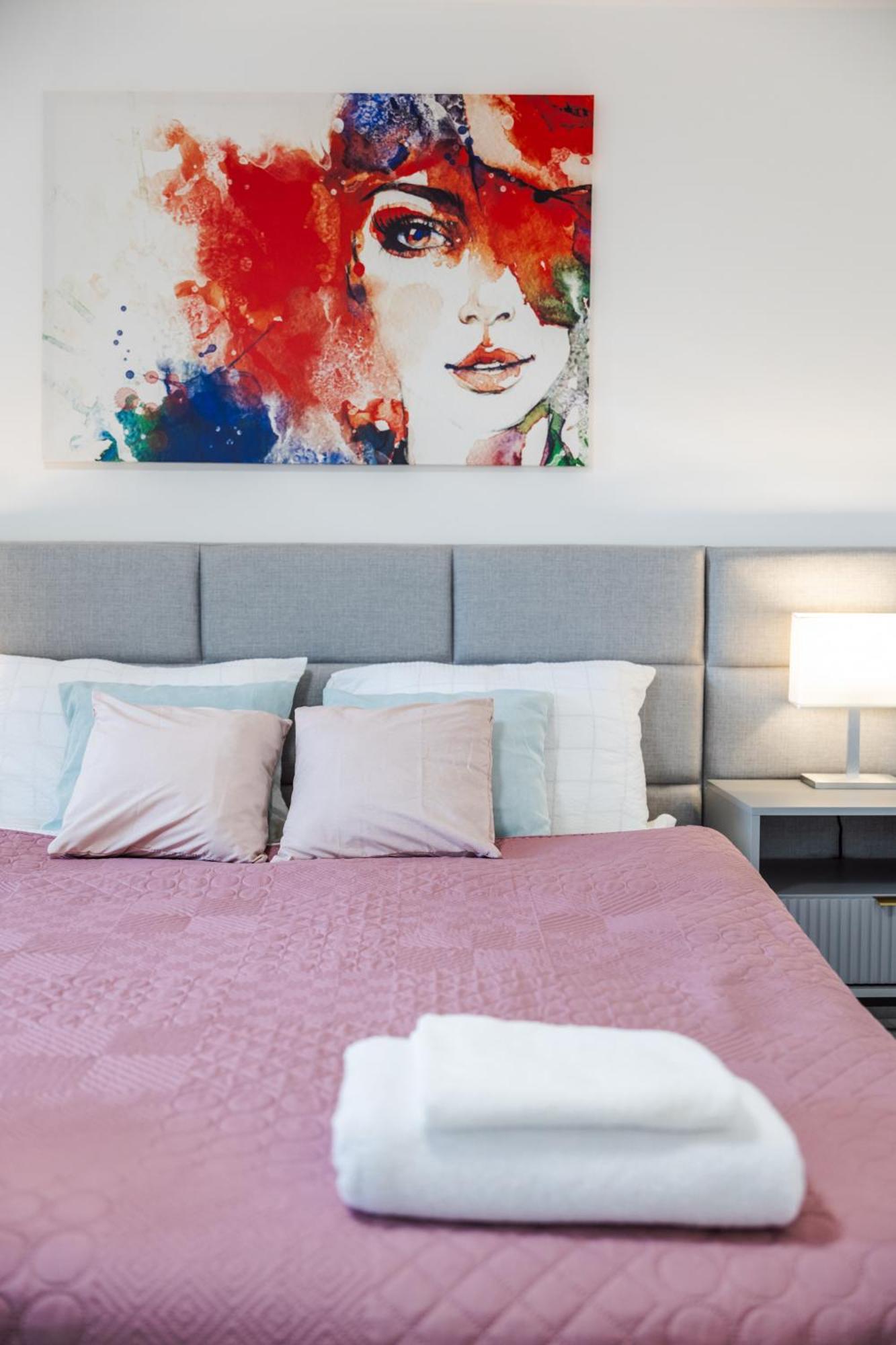סלוניי Apartman Grey מראה חיצוני תמונה