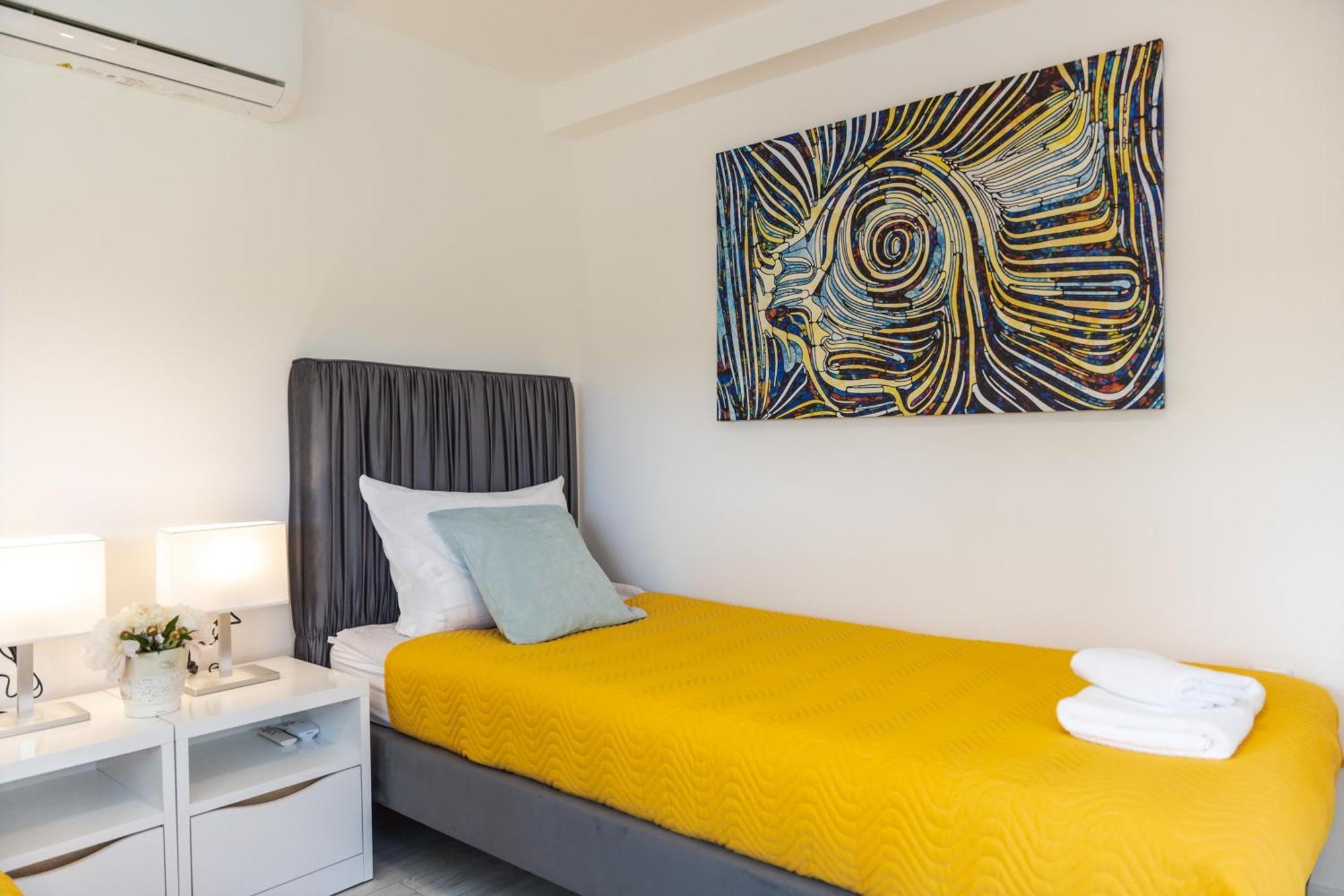 סלוניי Apartman Grey מראה חיצוני תמונה